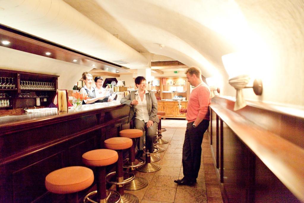 Hotel Weisses Ross Мариенберг Екстериор снимка